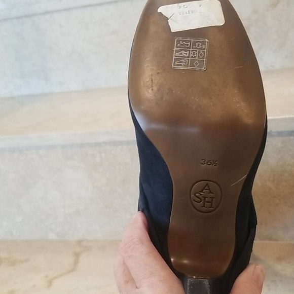 ASH knee length navy boots. - Picture 8 of 12